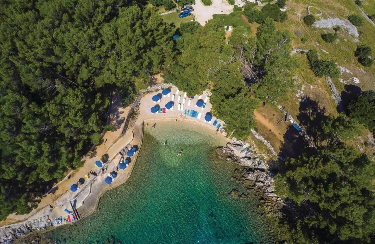 Podgora Experience Suite With Jacuzzi Nerezine Bagian luar foto
