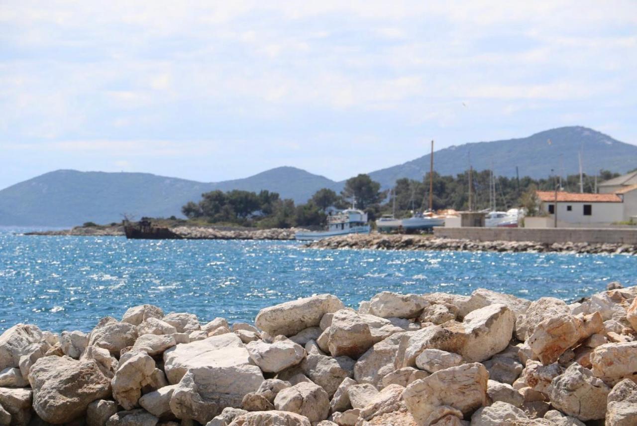 Podgora Experience Suite With Jacuzzi Nerezine Bagian luar foto